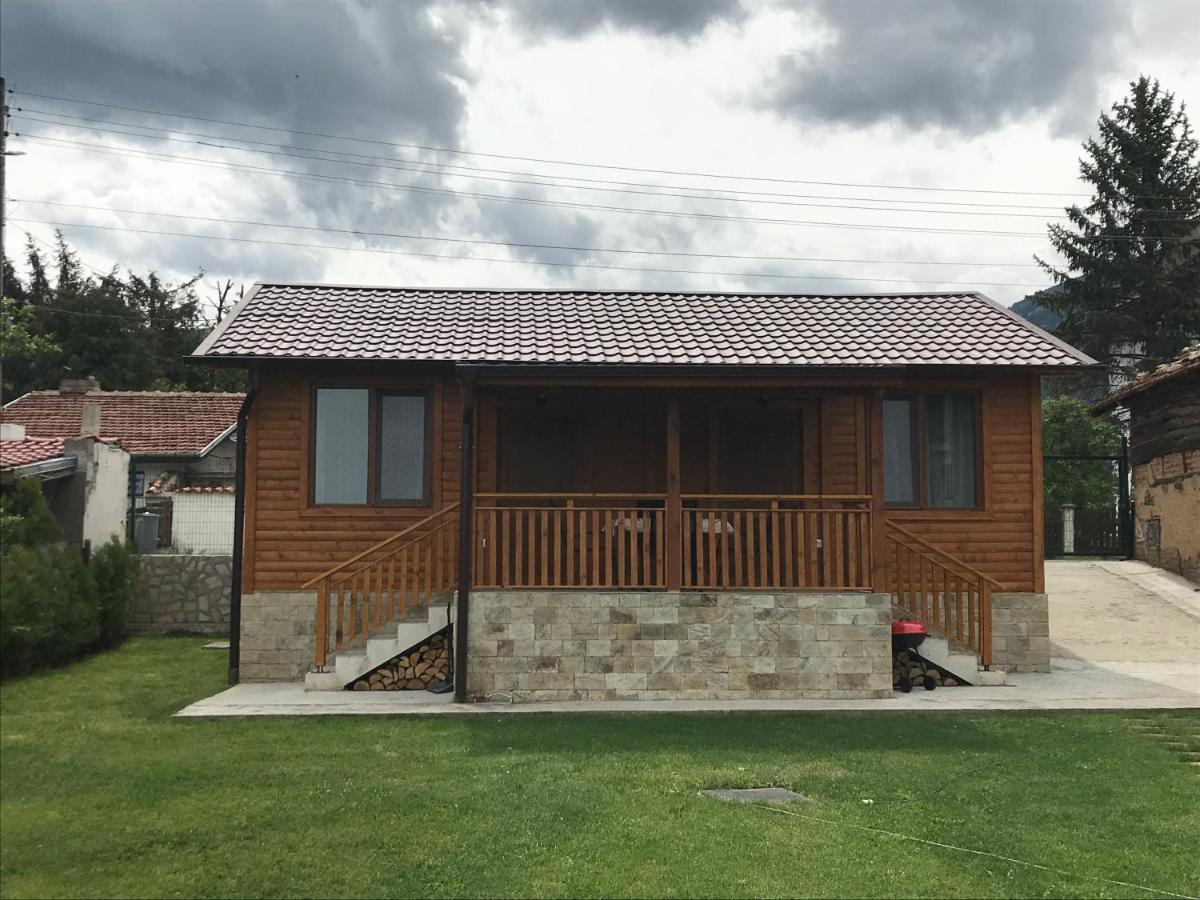 Къщи За Гости Михайлови Sapareva Banya Exterior photo